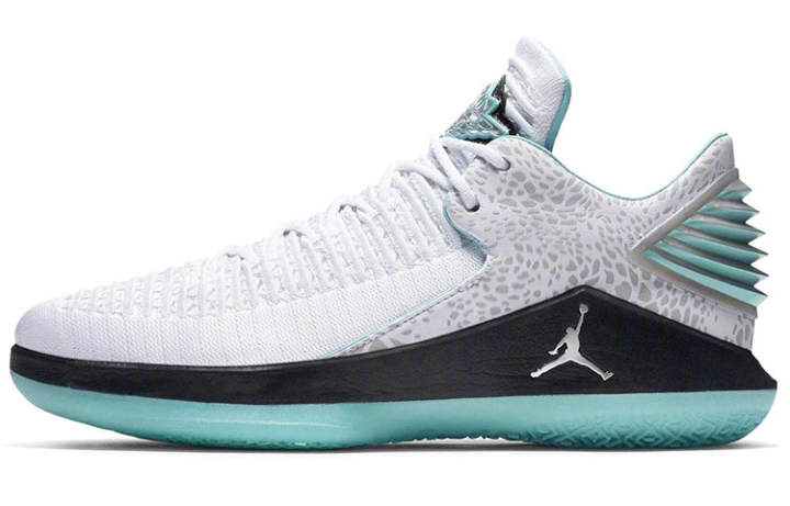 Jordan Jordan Xxxii Low Guo Ailun Pe