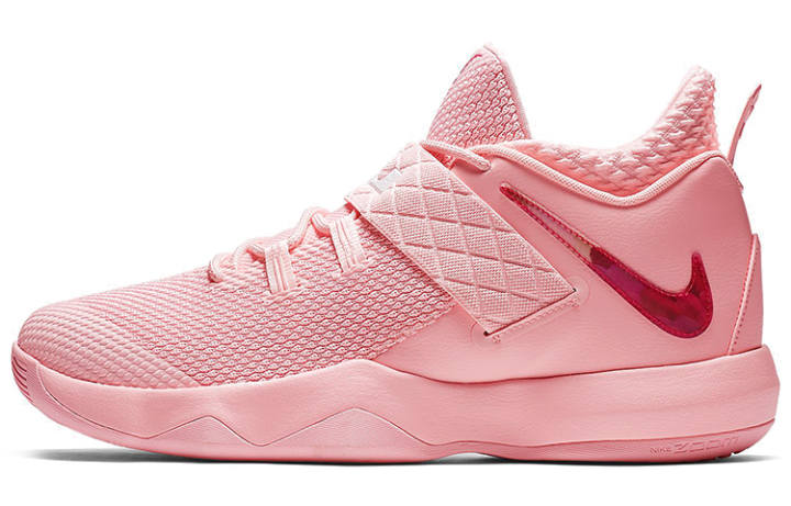 Nike Nike Ambassador 10 'Kay Yow'