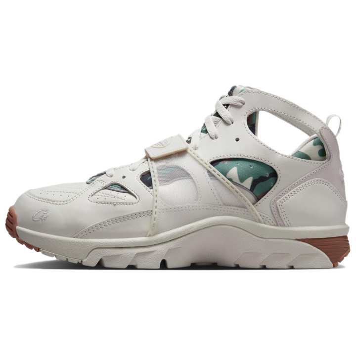 Nike Nike Air Trainer Huarache Corteiz Light Bone