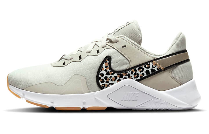 Nike Nike Legend Essential 2 Premium 'Leopard' Women's