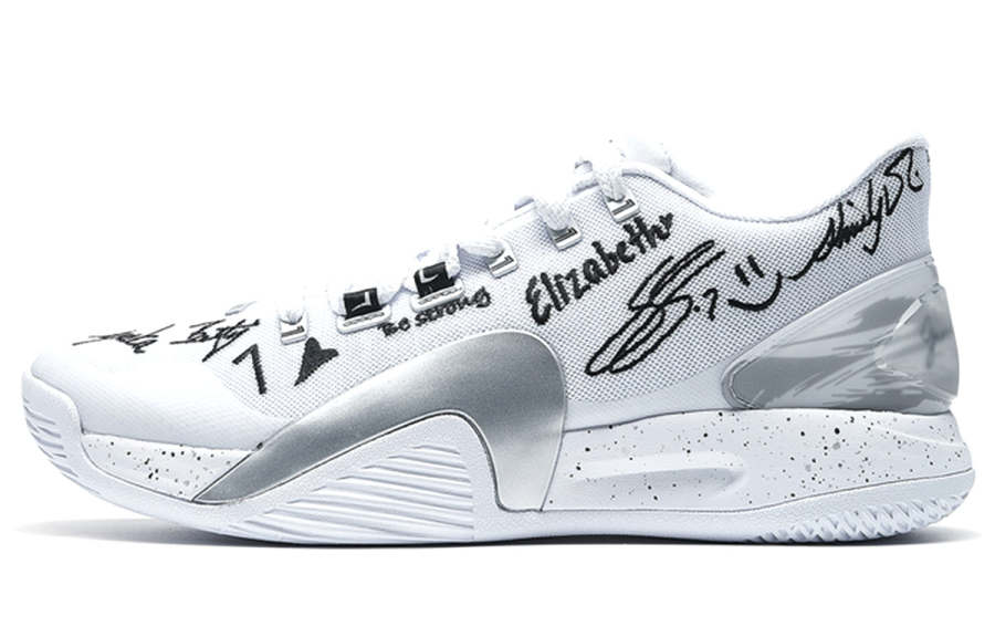 XTEP Lin Generation Fabric Cushioning, Wear Resistant Low top Performance Basketball Shoes Men's White Black