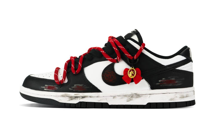 Nike Nike Dunk Lightweight Low top Skateboard Shoes Unisex Black White