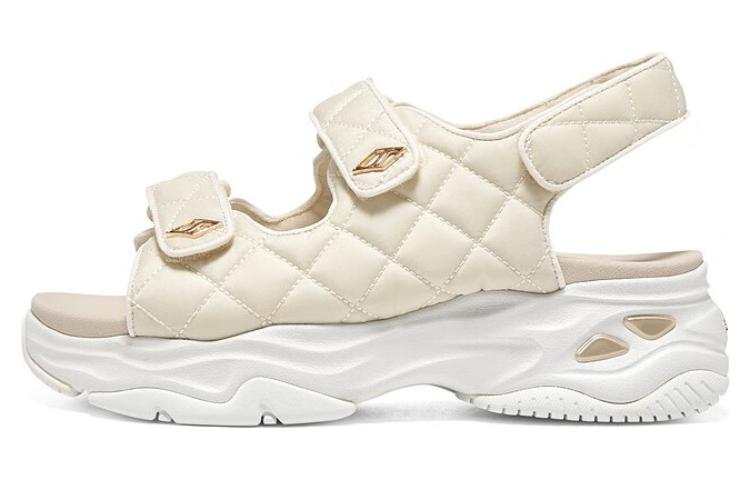 Skechers D'LITES 4.0 Slip Resistant Abrasion Resistant Sports Sandals Women's Natural