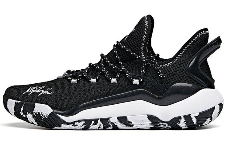 Anta Light Cavalry 5 Versatile Cushioning Slip Resistant Abrasion Resistant Low top Basketball Shoes Men's Black White