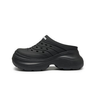 LEECAT STUDIO Clogs Women's