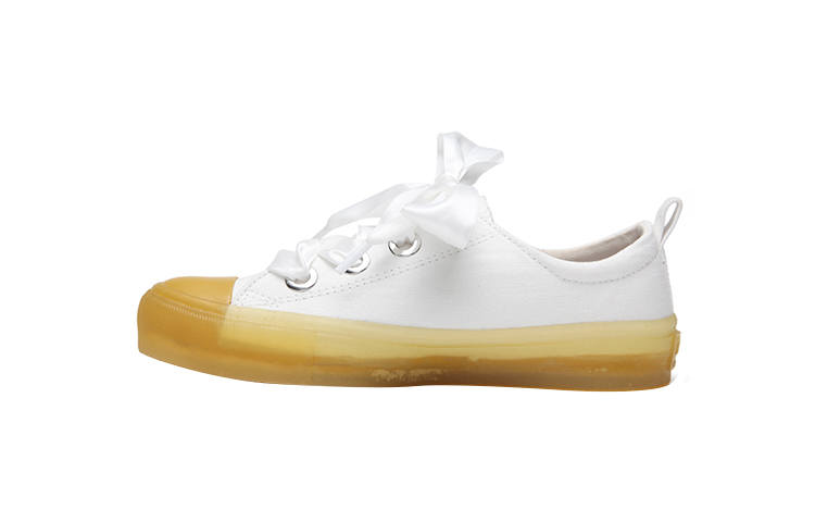 ISTEP Low top Canvas Shoes Women's White