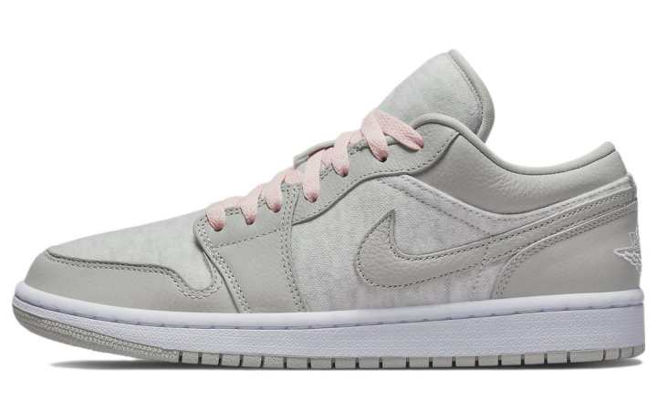 Jordan Jordan 1 Low SE Light Iron Ore Women's