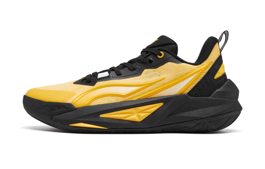 QIAODAN Air Combat Cushioning Slip Resistant Breathable Support Lightweight Rebound Grip