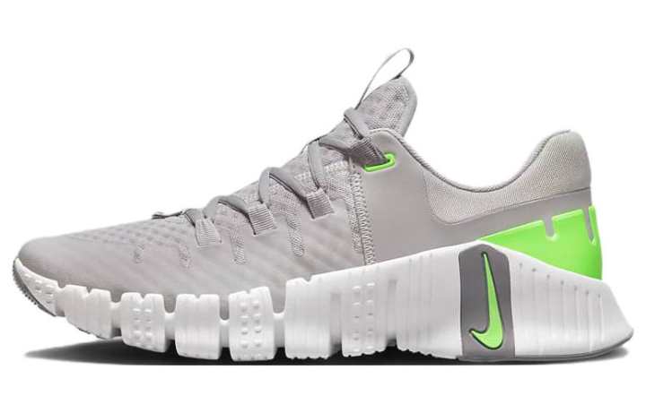 Nike Nike Free Metcon 5 Iron Ore Green Strike