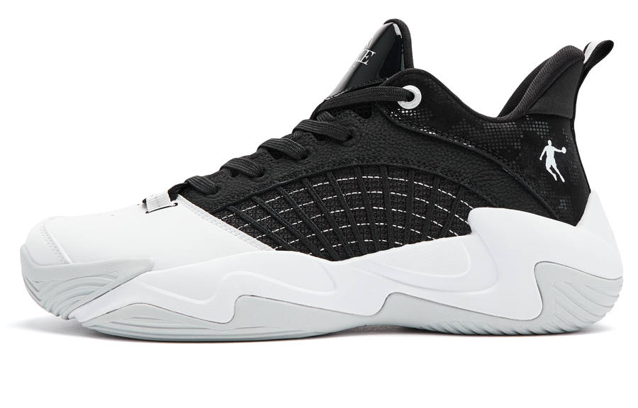 QIAODAN Cushioning Slip Resistant Abrasion Resistant Low top Basketball Shoes Men's Jordan White Black