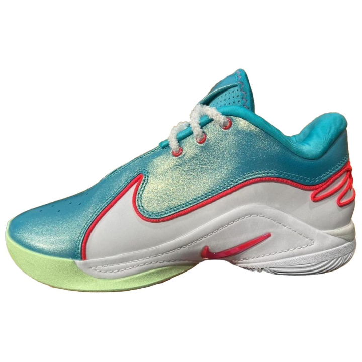Nike Nike LeBron 22 Slip Resistant Abrasion Resistant Low top Basketball Shoes Men's Green White Red