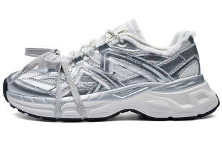 Kappa Back to Back Slip Resistant Abrasion Resistant Low top Chunky Sneakers Women's Silver White