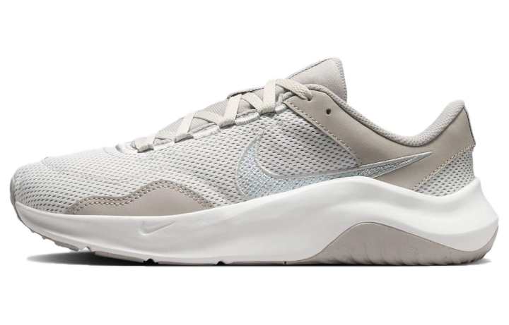 Nike Nike Legend Essential 3 Next Nature Cushioning Abrasion Resistant Cushioning, Wear Resistant Low top Training Shoes