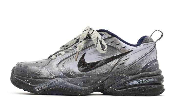 Nike Nike Air Monarch 4 Chunky Sneakers Unisex Low Top Black