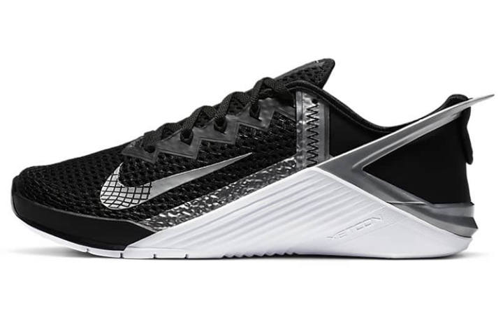Nike Nike Metcon 6 FlyEase 'Black Metallic Silver' Women's