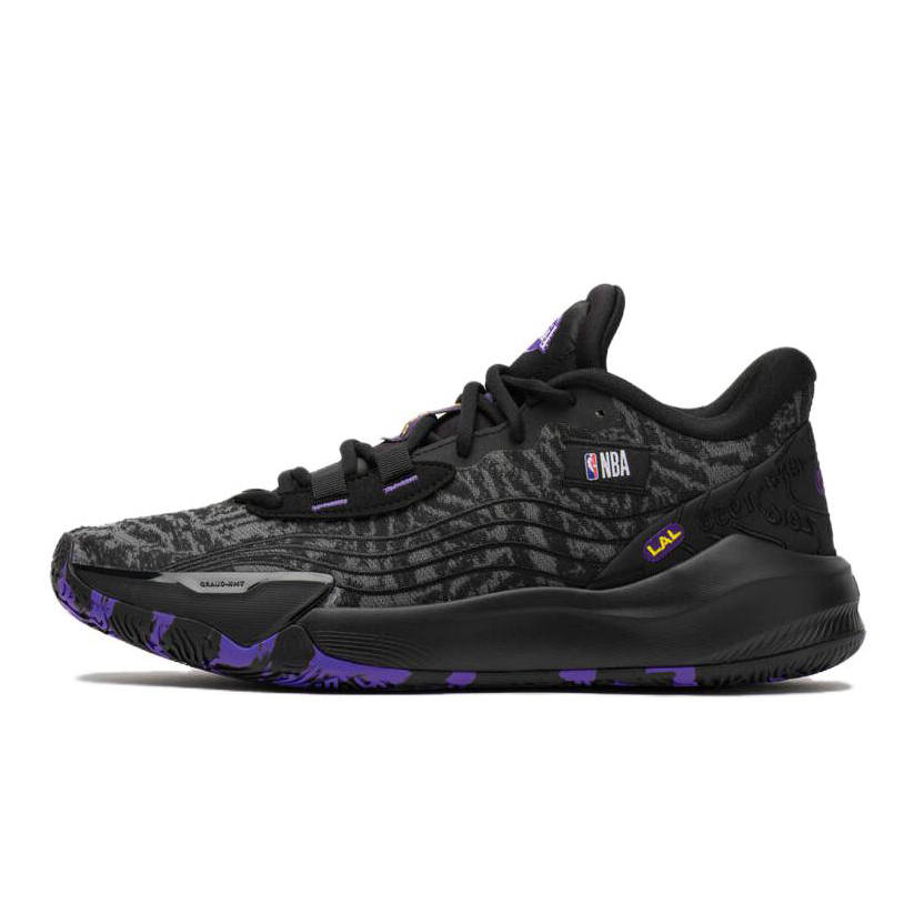 DECATHLON Cushioning Slip Resistant Cushioning Slip Resistant Low top Basketball Shoes Men's Black