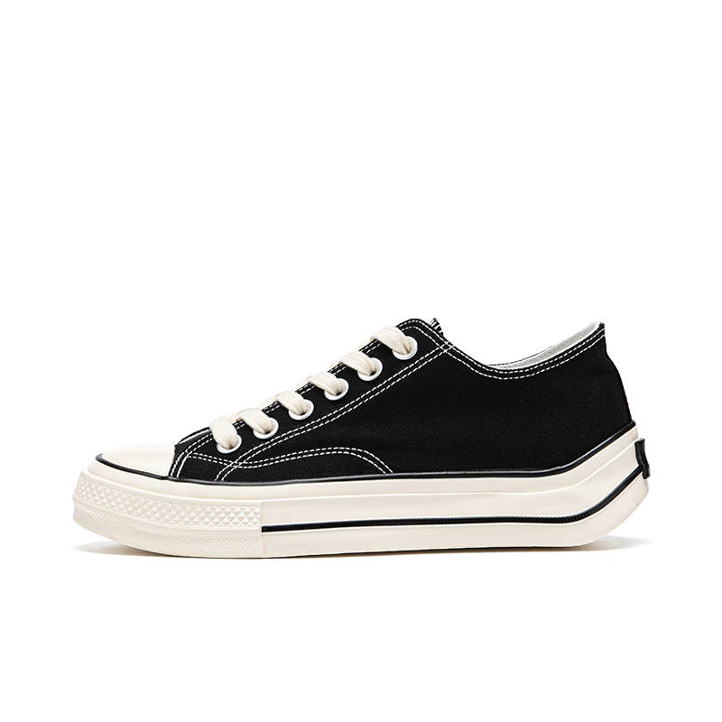 WARRIOR Warrior Low top Canvas Shoes Unisex Black