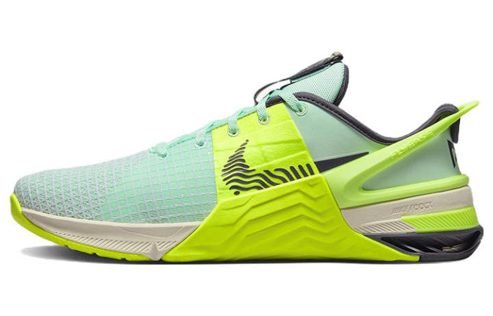 Nike Nike Metcon Flyease Low top Training Shoes Men's Green Yellow