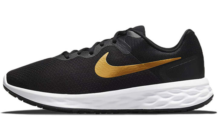 Nike Nike Revolution 6 Extra Wide 'Black Metallic Gold'