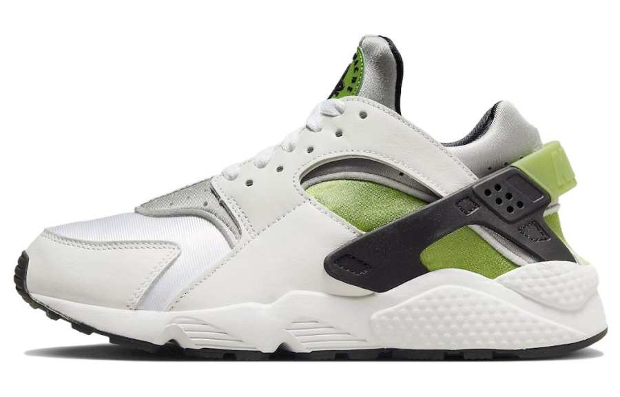 Nike Nike Air Huarache Slip Resistant Slip Resistant Low top Running Shoes Women's White Beige Green