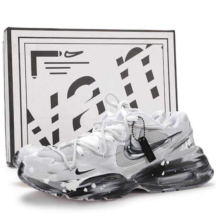 Nike Nike Air Max Fusion Mesh Breathable Moisture Wicking Coverage Low top Running Shoes Women's Gray