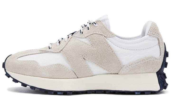 New Balance 327 New Balance 'Moonbeam'