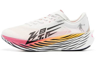 QIAODAN Feiying PB4.0 Low top RPU+Nylon Elastomer Foam+Carbon Plate Marathon Training Long Distance Running Racing