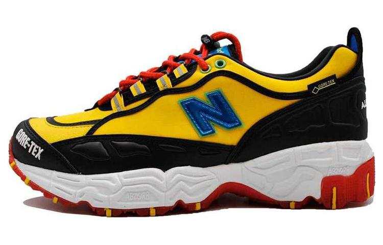 New Balance 801 The Apartment x 801 New Balance Gtx 'Toucan'