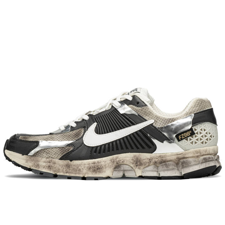 Nike Nike Zoom Vomero 5 Breathable Moisture Wicking Breathable Moisture Wicking Low top Running Shoes Unisex Black Brown