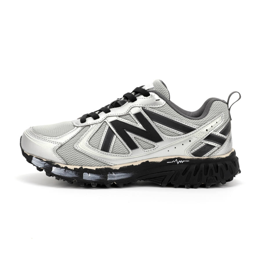 New Balance New Balance NB 410 V5 Cushioning, Wear Resistant Low top Running Shoes Unisex Black Silver