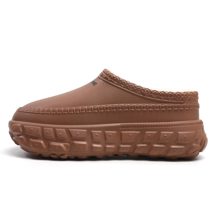 Jeep Insulated Shoes Collection, Fleece Lined EVA Slip Resistant Chef Shoes Unisex Brown