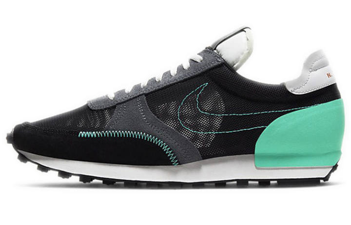 Nike Nike Daybreak Type Black Menta