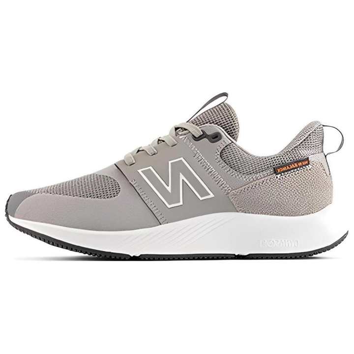 New Balance New Balance 900 V1