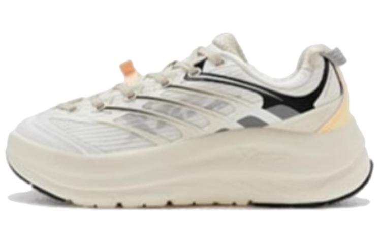 XTEP Cushioning, Wear Resistant Low top Running Shoes Women's White