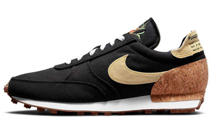 Nike Nike Daybreak Type Running Shoes Men's Low Top Black/Brown