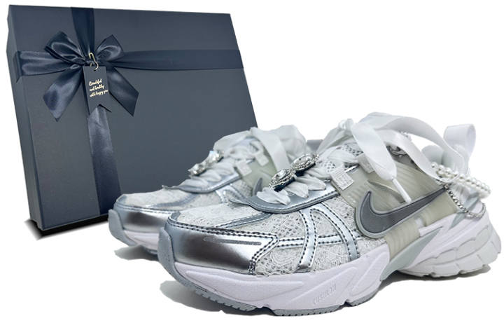 Nike Nike V2K Run Mesh Abrasion Resistant Breathable Height Increasing Low top Casual Running Shoes Unisex Silver White