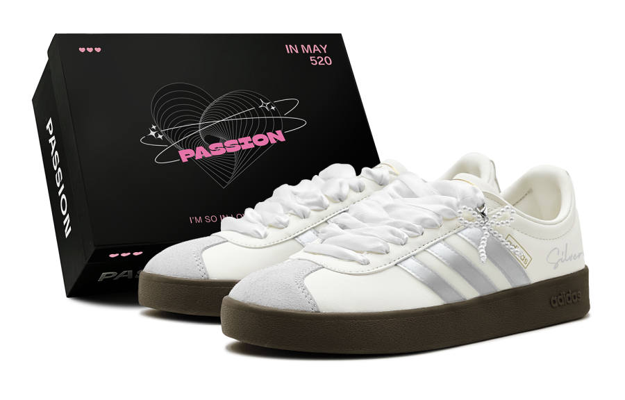 Adidas Adidas Vl Court Romantic Qixi, Dreamy Ballet, Urban Commute Slip Resistant Low top Skateboard Shoes Unisex Silver