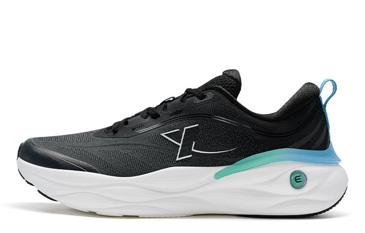 XTEP XTEP Cloud Wing 2.0 Low top Running Shoes Men's Charcoal Gray/Black