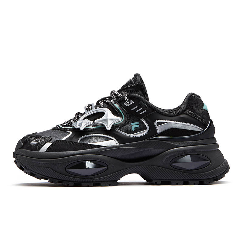 FILA FUSION BIANCO III Vintage Style Low top Chunky Sneakers Women's Black Silver