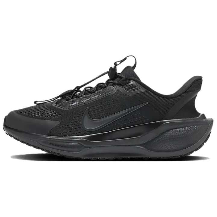 Nike Nike Slip Resistant Abrasion Resistant Low top Casual Running Shoes Women's Black