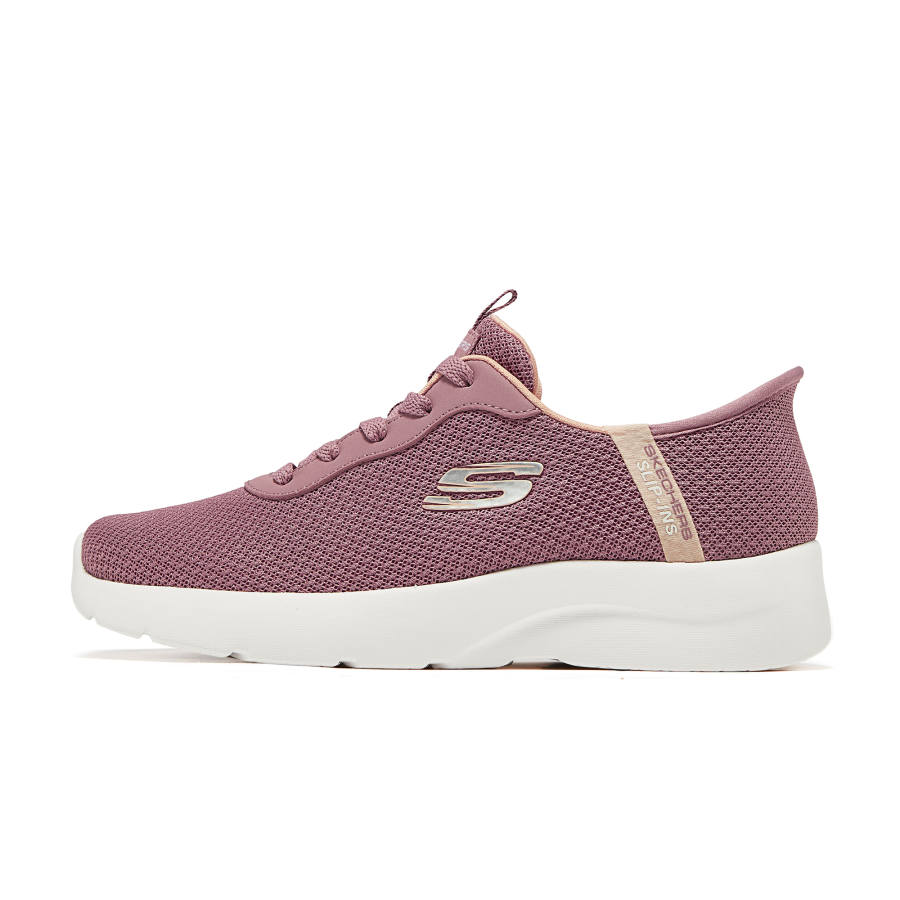 Skechers Dynamight 2.0 Abrasion Resistant Low top Running Shoes Women's Cameo Brown
