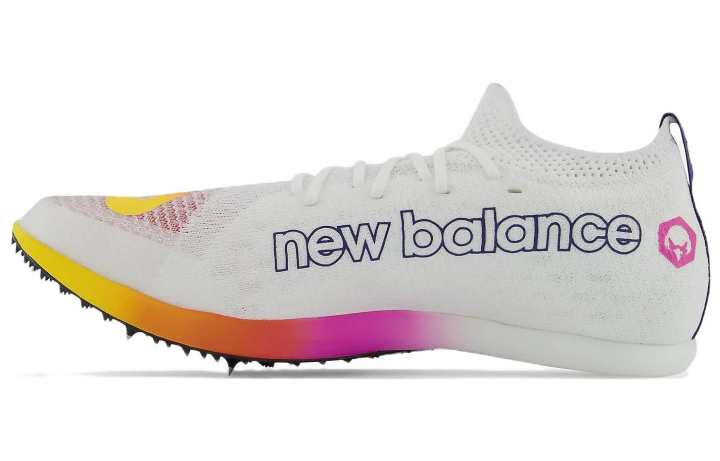 New Balance FuelCell MD-X New Balance 'White Vibrant Apricot'