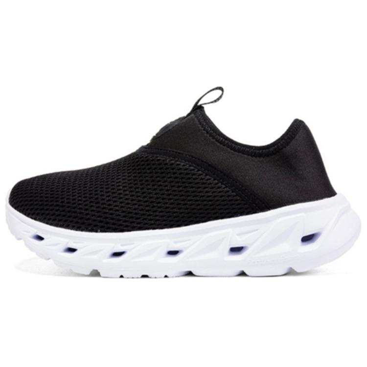 XTEP Abrasion Resistant Breathable Abrasion Resistant Breathable Low top Outdoor Shoes Women's Black
