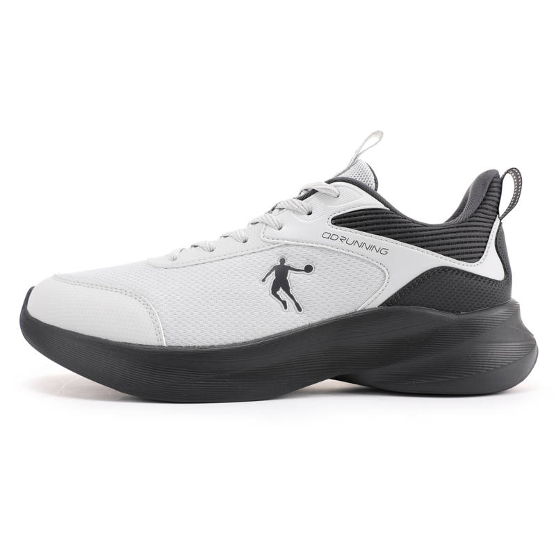 QIAODAN Slip Resistant Abrasion Resistant Slip Resistant Abrasion Resistant Low top Running Shoes Men's Gray Black