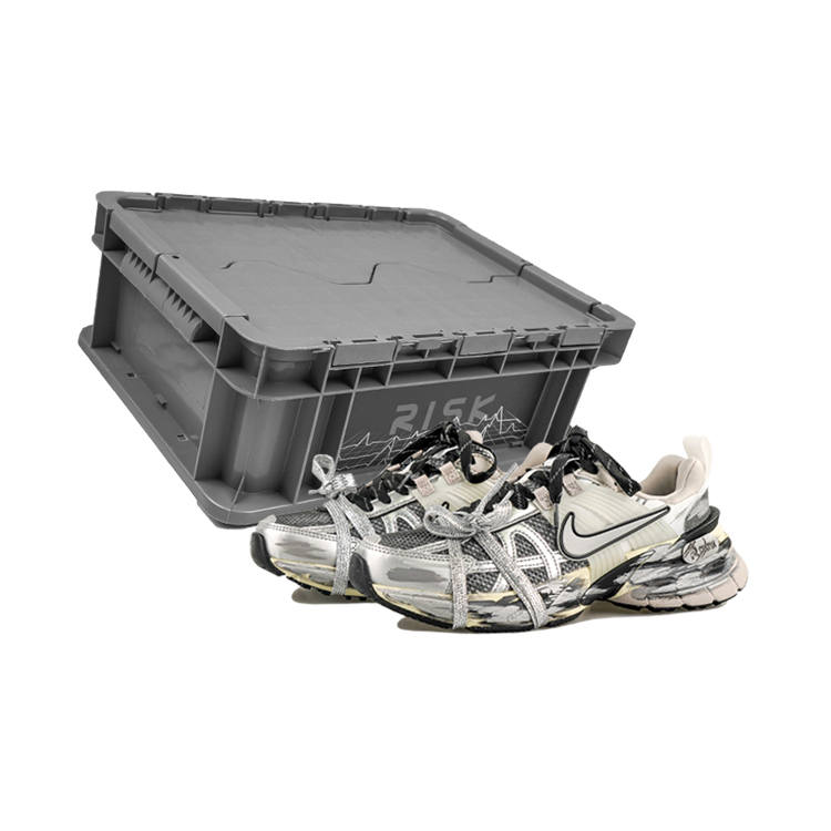 Nike Nike V2K Run Slip Resistant Abrasion Resistant Slip Resistant Abrasion Resistant Low top Running Shoes Women's Silver