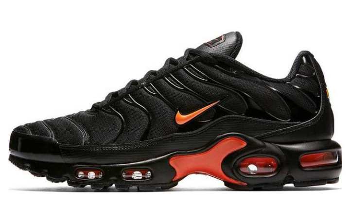 Nike Nike Air Max Plus Black Orange