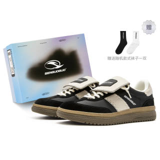 SENGUOGUO Slip Resistant, Abrasion Resistant, Breathable Low top Skateboard Shoes For Spring And Summer Unisex Black