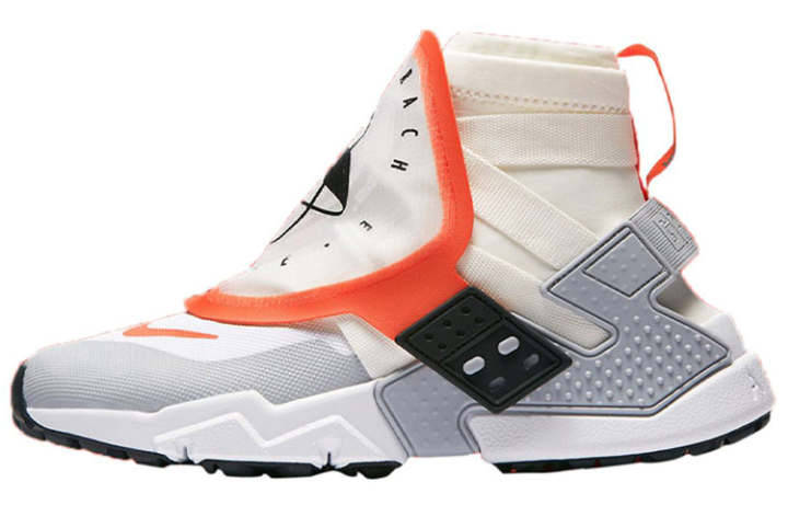 Nike Nike Air Huarache Gripp Qs 'Sail Orange'