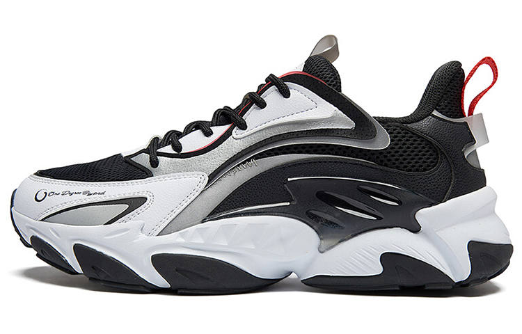 361° 361° Osmo 2.0 Chunky Sneakers Men's Low Top Black/White
