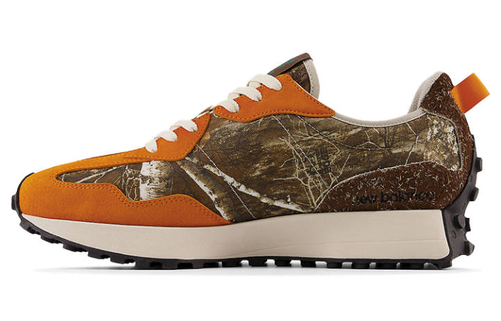 New Balance 327 Realtree x atmos x 327 New Balance 'Camo'
